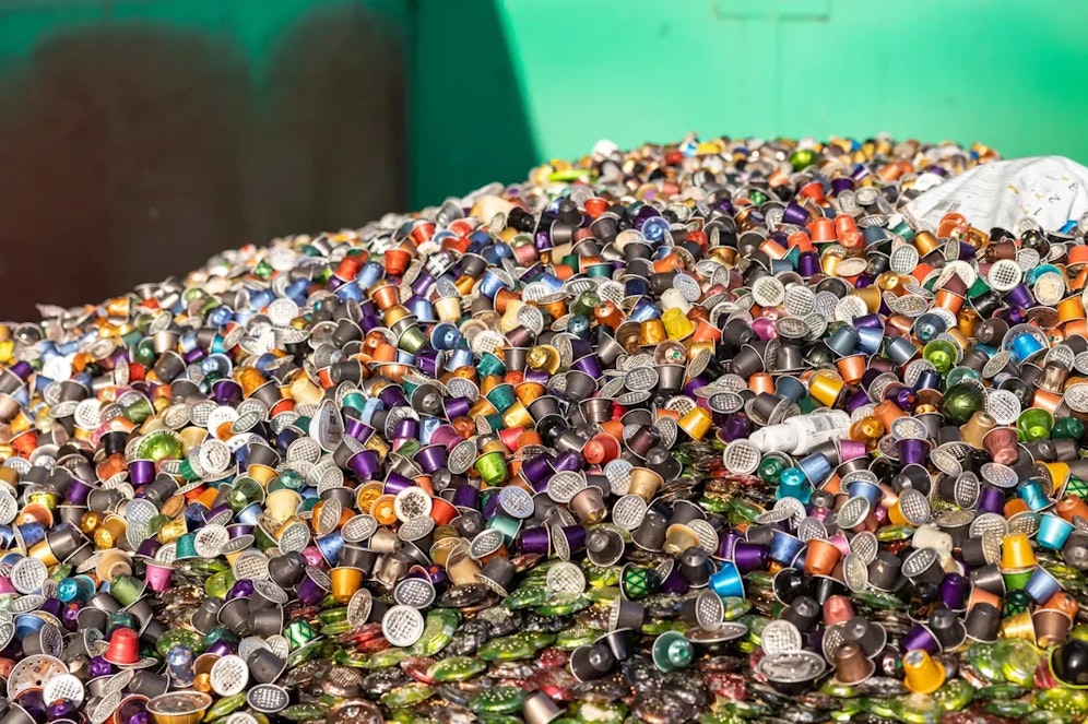 Alu-Kapseln sollen nach dem Willen der EU vom Markt verschwinden.