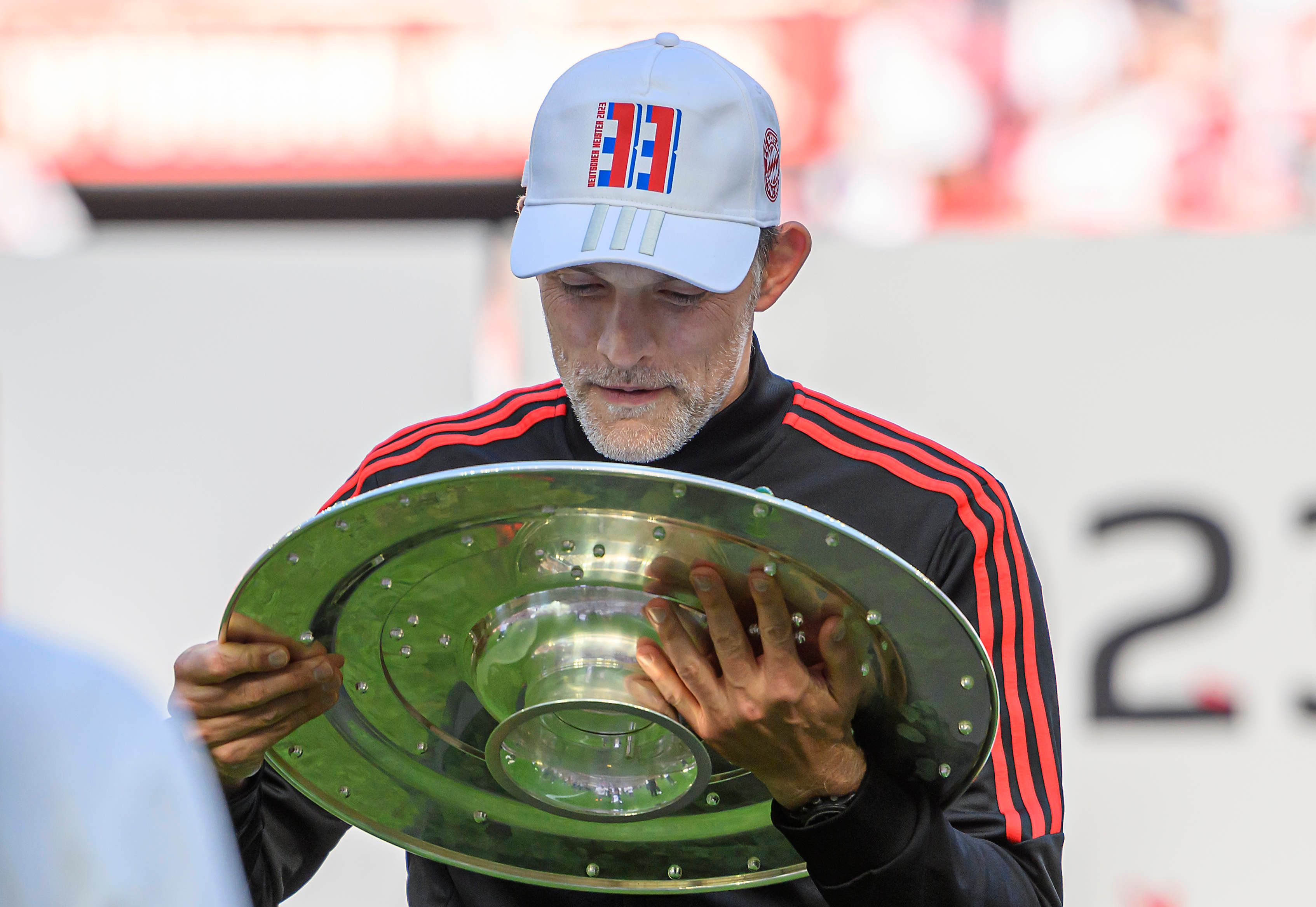 Tuchel mit dem Titel