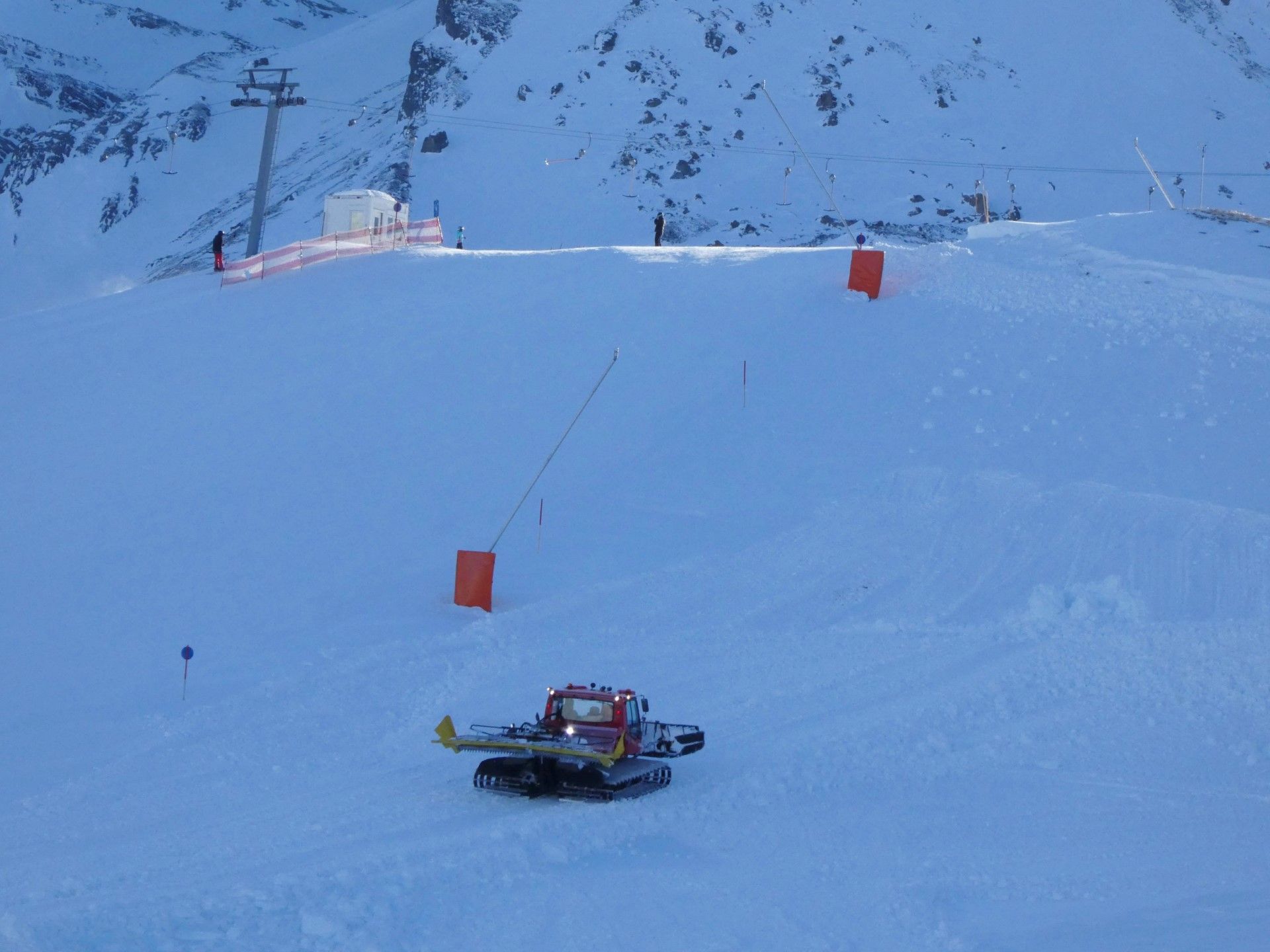 Der Vorfall ereignete sich am Hintertuxer Gletscher. 