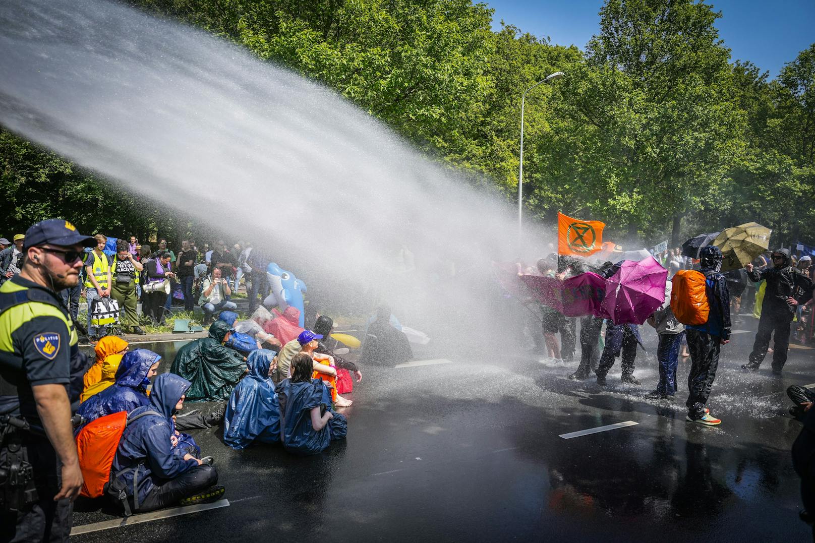 Insgesamt wurden 1.579 Menschen festgenommen.