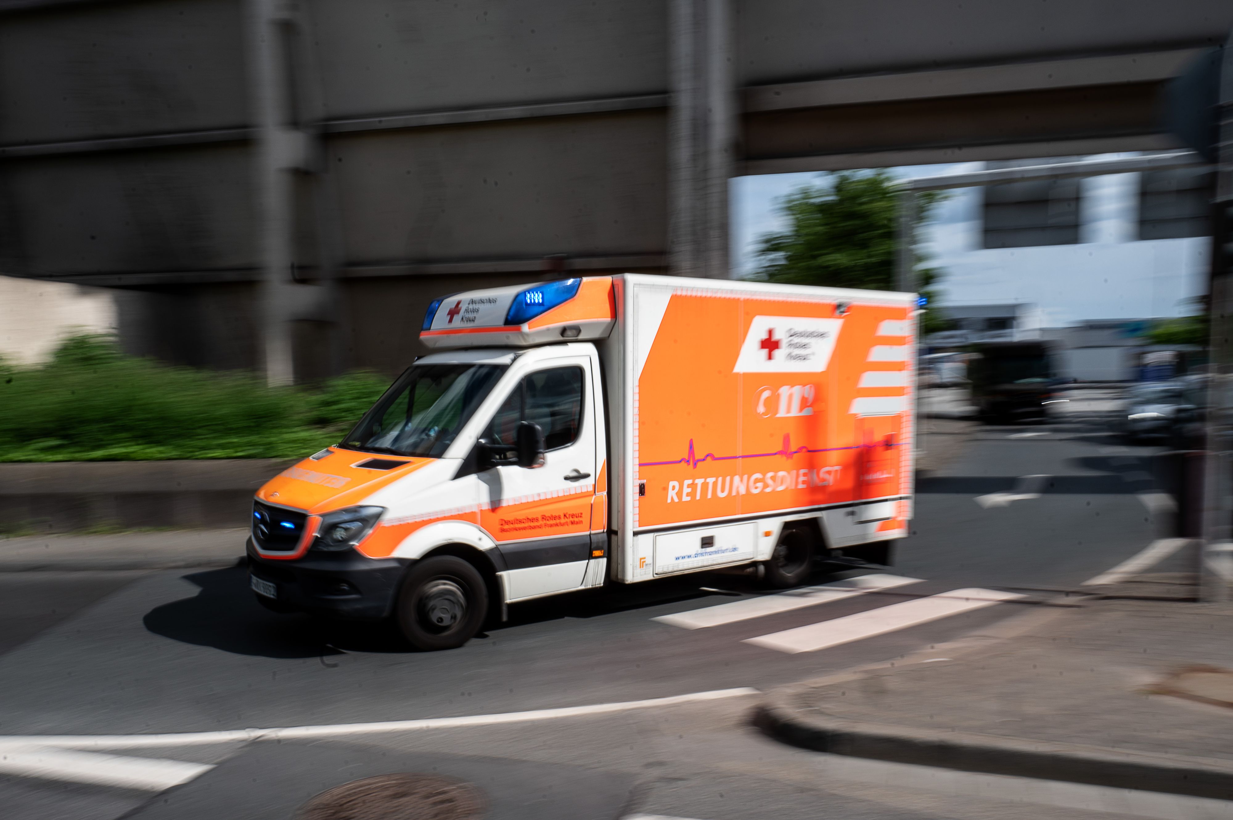Der Jugendliche wurde nach Wiederbelebungsmaßnahmen in ein Spital gebracht, er erlitt Hirnverletzungen (Symbolbild).