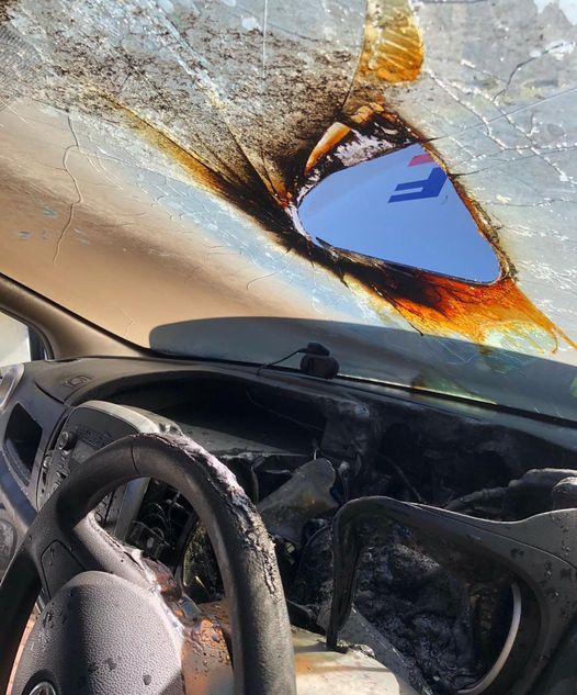 Dieses Bild belegt laut der Feuerwehr die Gefahren, die von einer Brille ausgehen können.