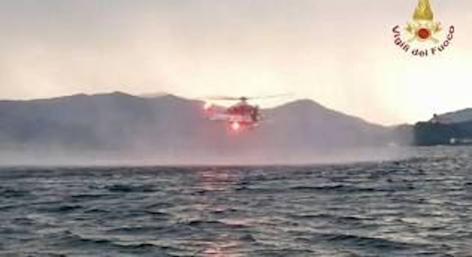 Hubschrauber suchte nach dem Unglück den Lago Maggiore ab