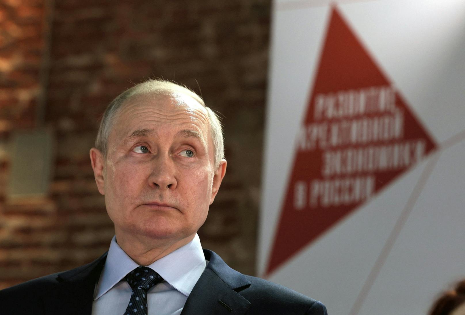 Putin antwortet auf die Drohnenangriffe im eigenen Land.