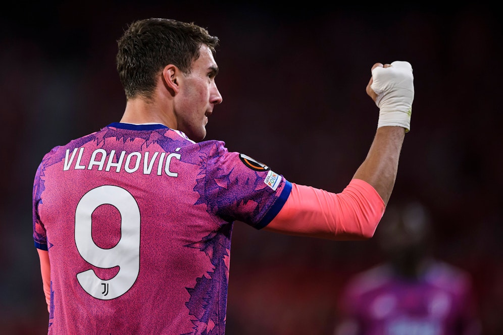 Dusan Vlahovic steht plötzlich bei den Bayern auf dem Zettel. 