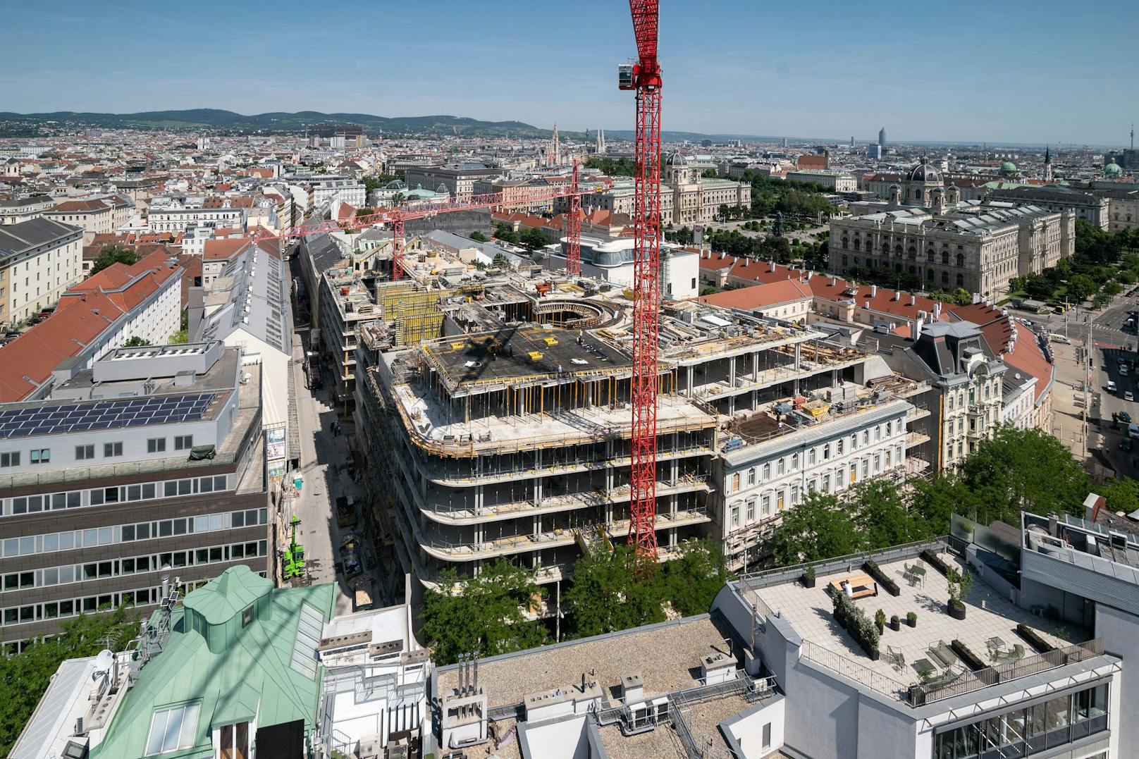 Baustelle Luxuskaufhaus Lamarr in der Wiener Mariahilfer Straße 10-18