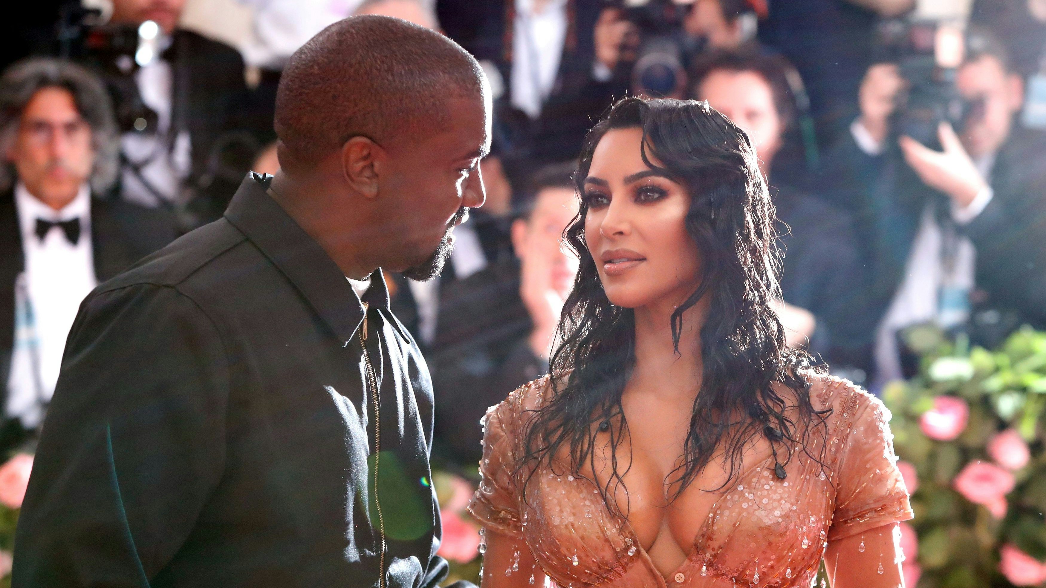 Metropolitan Museum of Art Costume Institute Gala Notes on Fashion- Arrivals