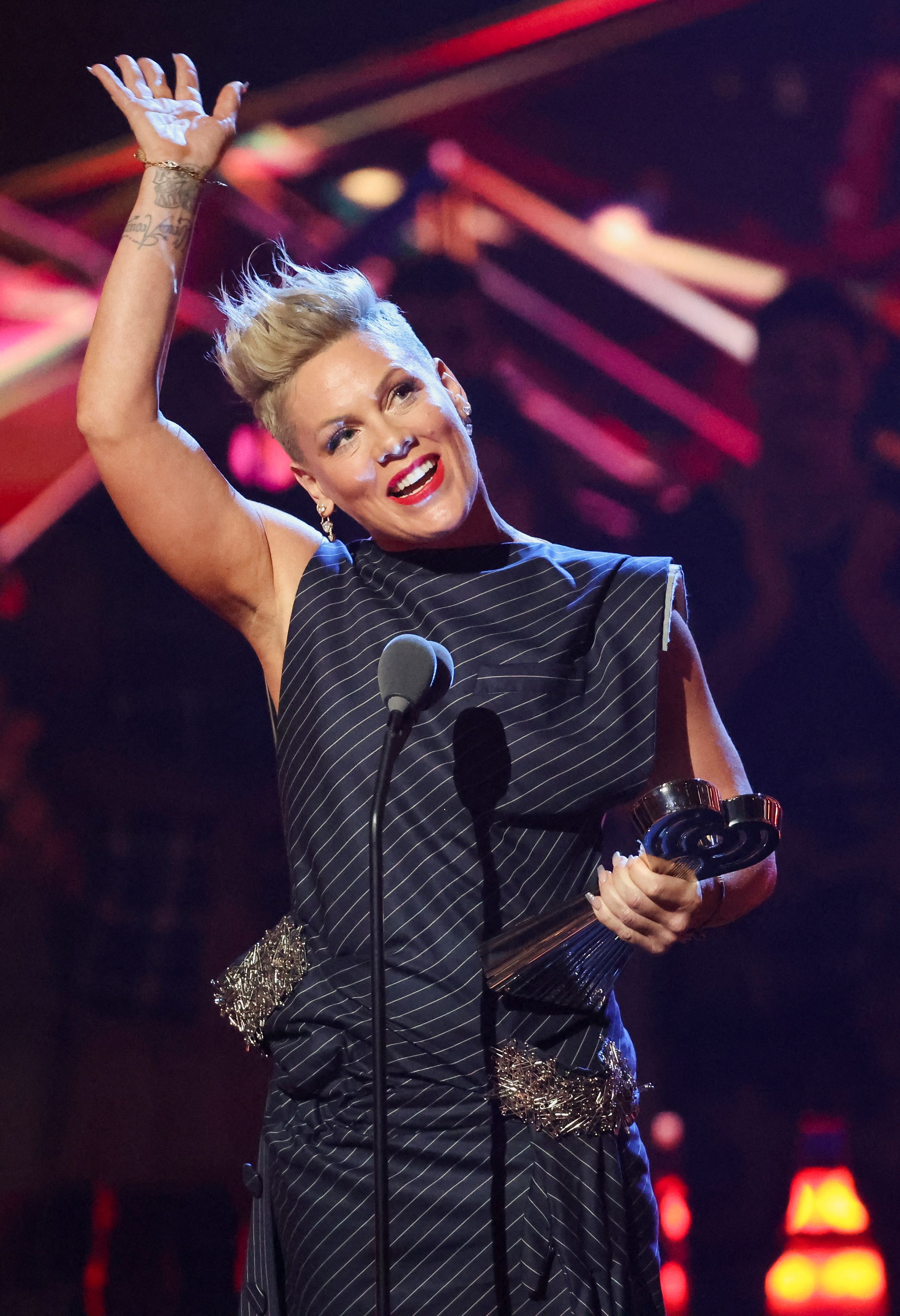 Pink geizt auf Instagram nicht mit ihren Reizen.