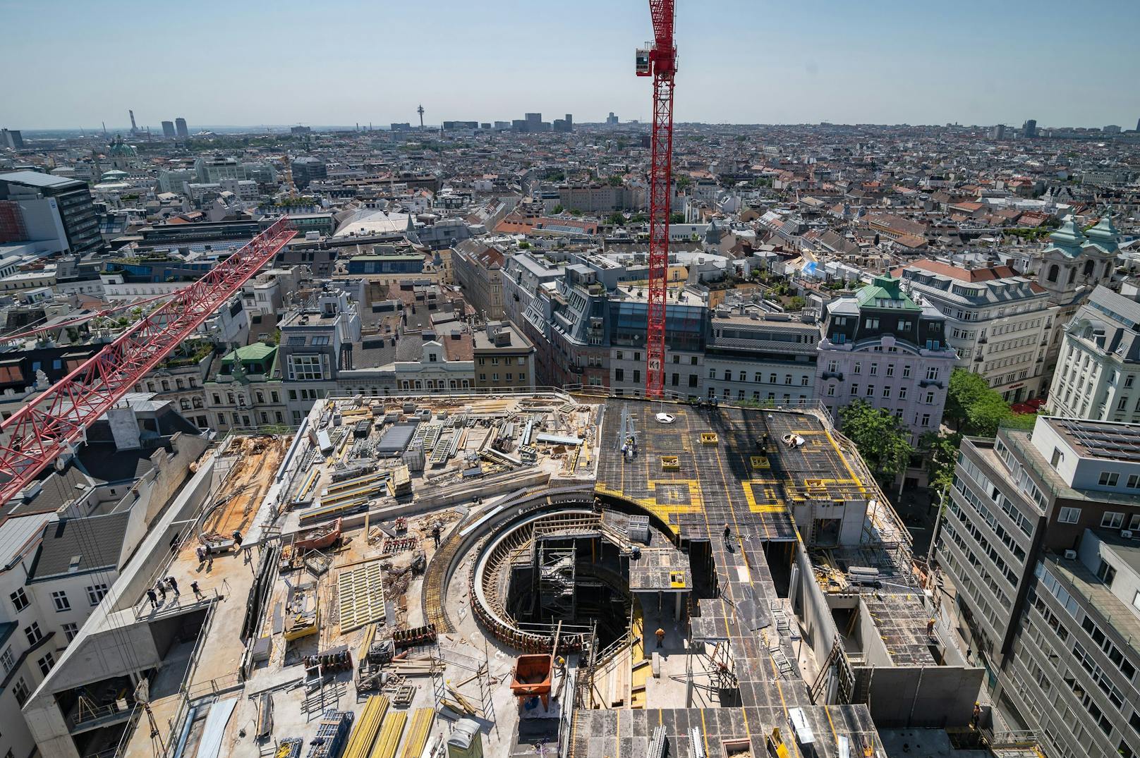 Baustelle Luxuskaufhaus Lamarr in der Wiener Mariahilfer Straße 10-18