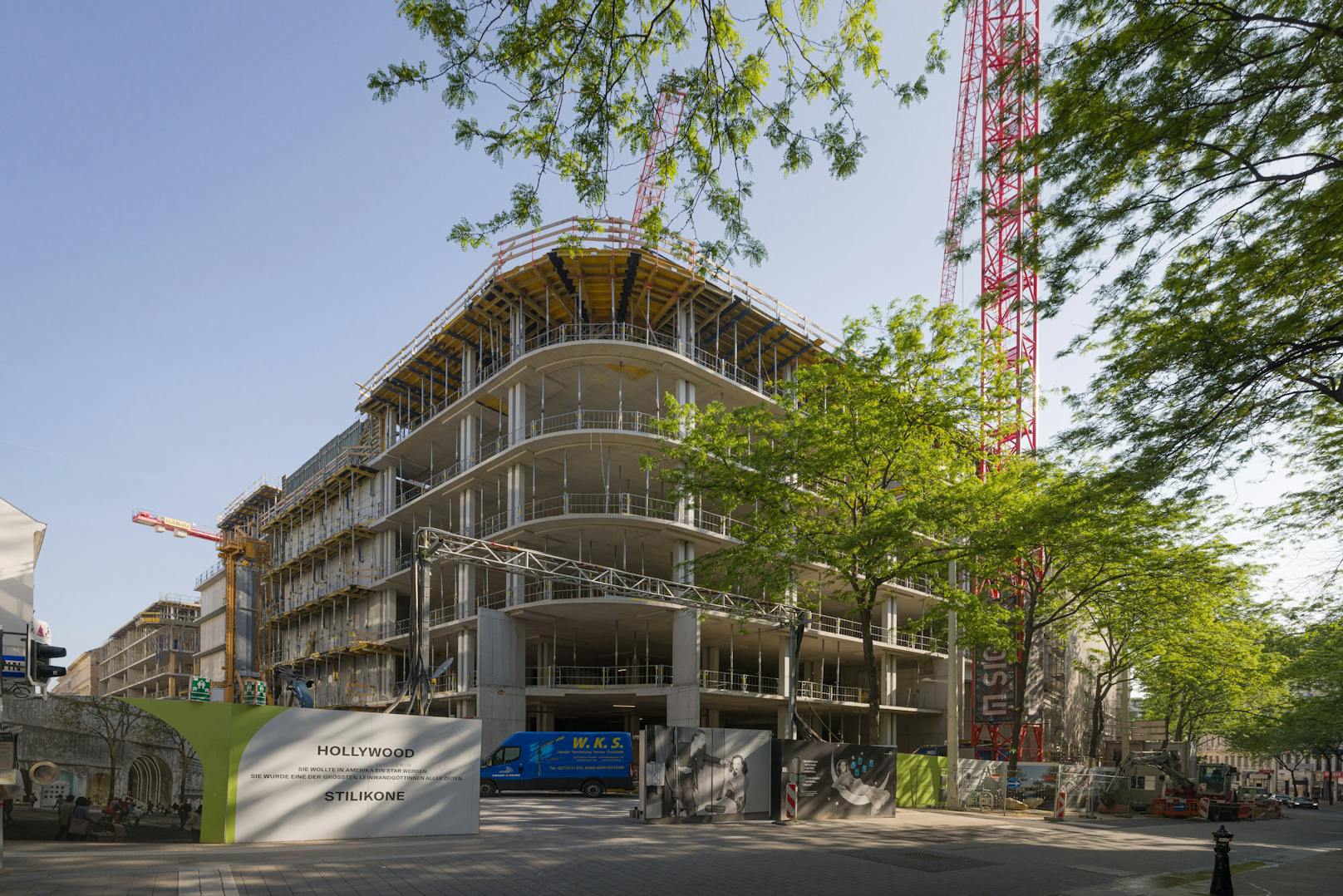 Baustelle Luxuskaufhaus Lamarr in der Wiener Mariahilfer Straße 10-18