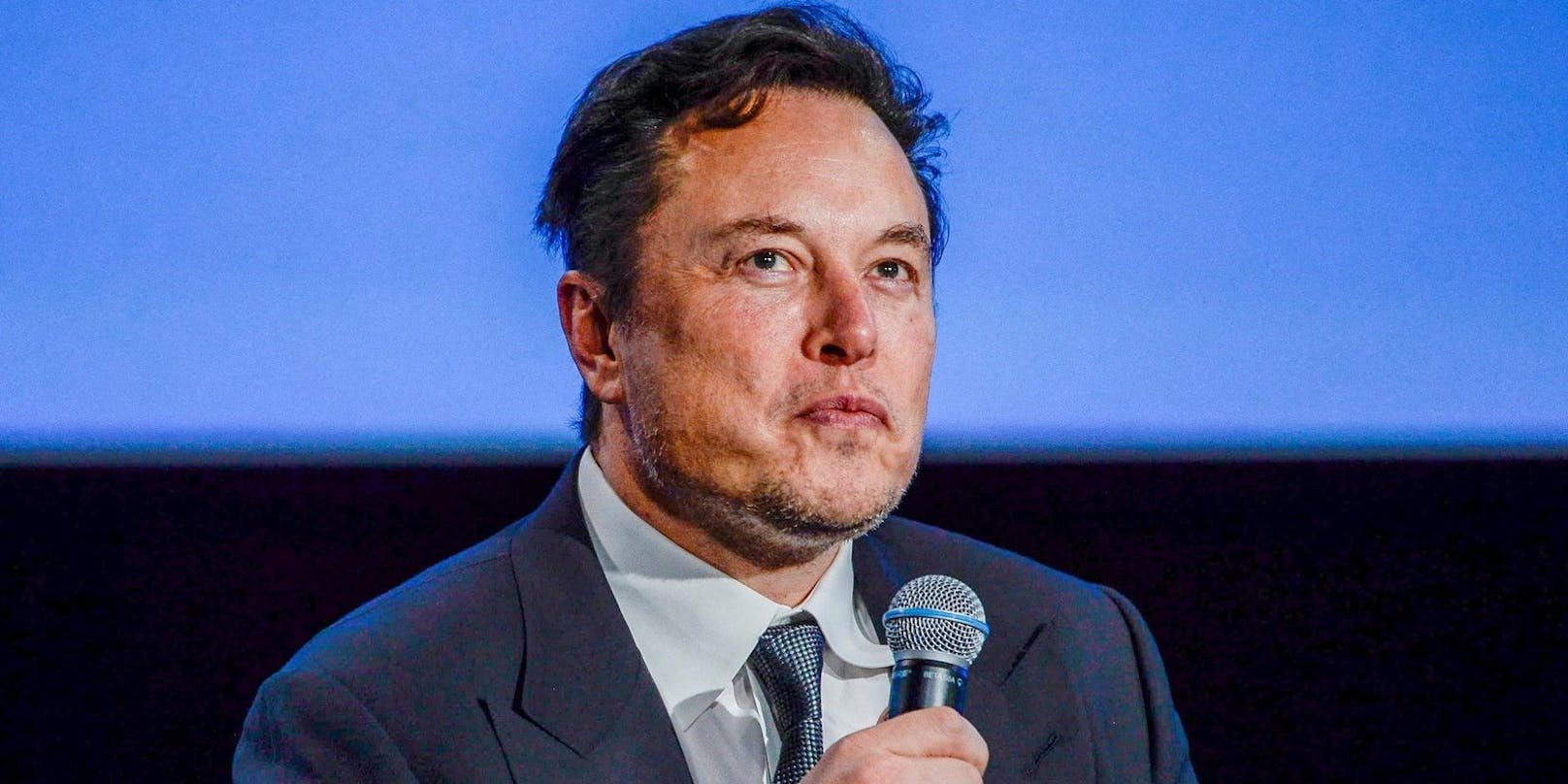 Tech-Milliardär Elon Musk soll sich angeblich mit Drogen durch den Alltag "helfen".