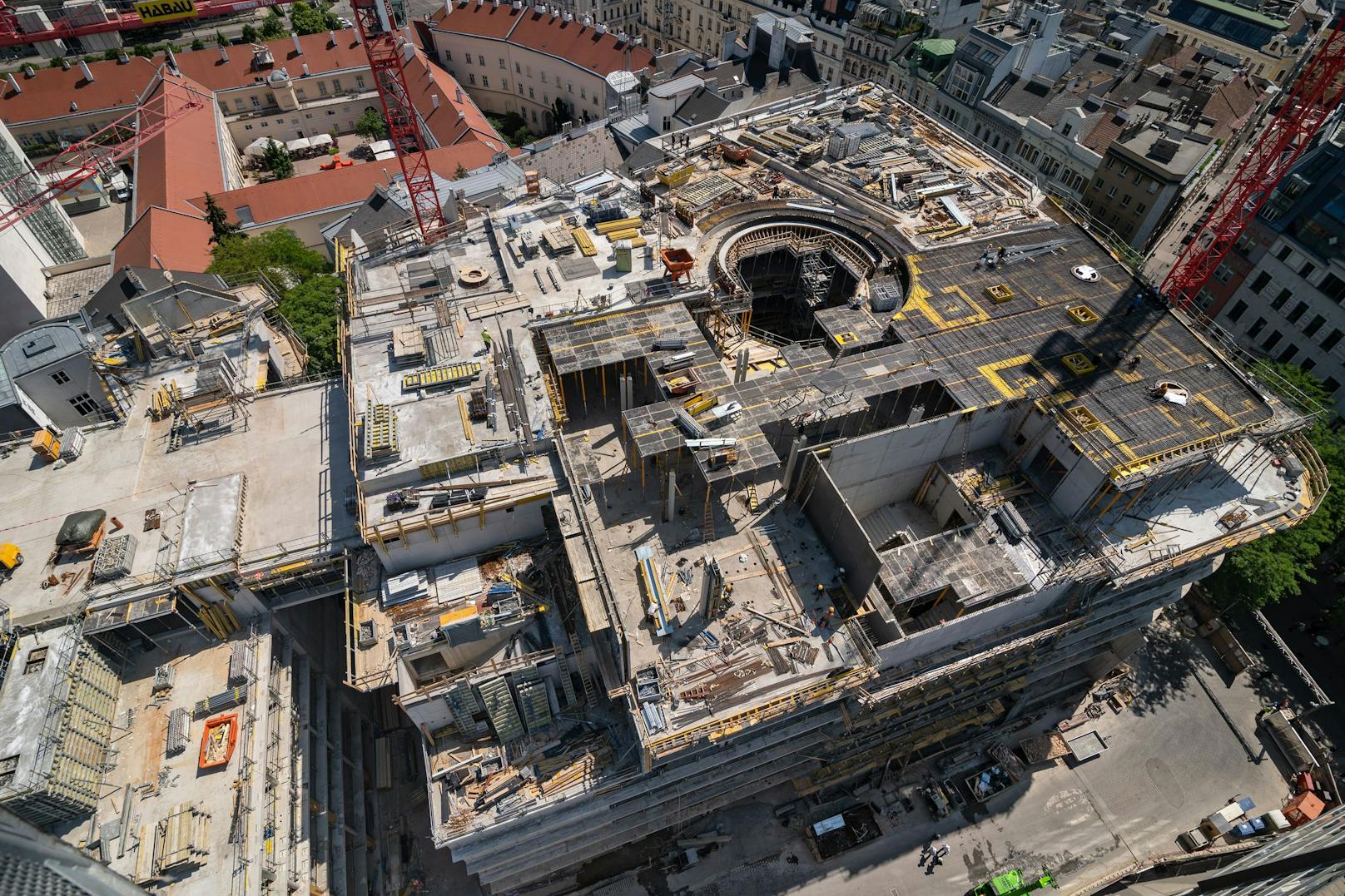 Baustelle Luxuskaufhaus Lamarr in der Wiener Mariahilfer Straße 10-18