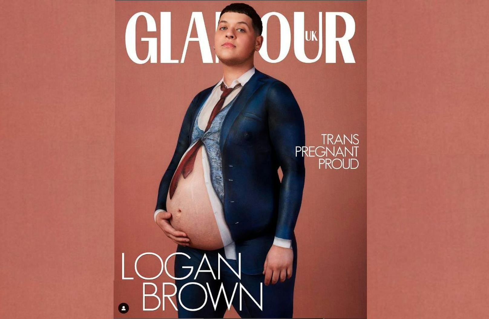Logan Brown zeigt sich am neuesten Cover der britischen "Glamour" mit Babybauch.