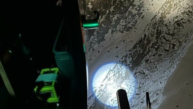 Mit dem Helikopter wurde das Paar geortet.