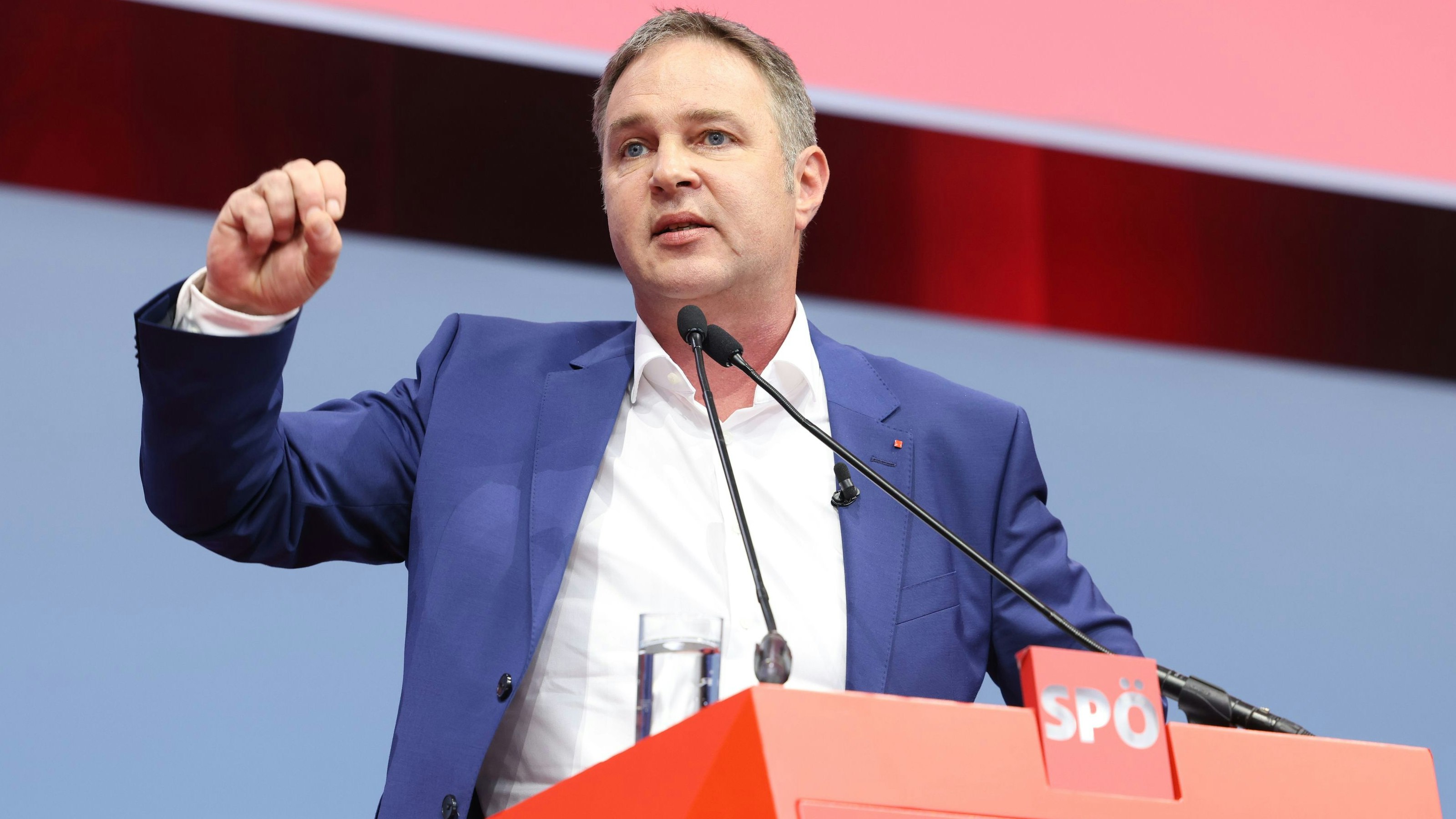 Andi Babler bei seiner Rede am Parteitag