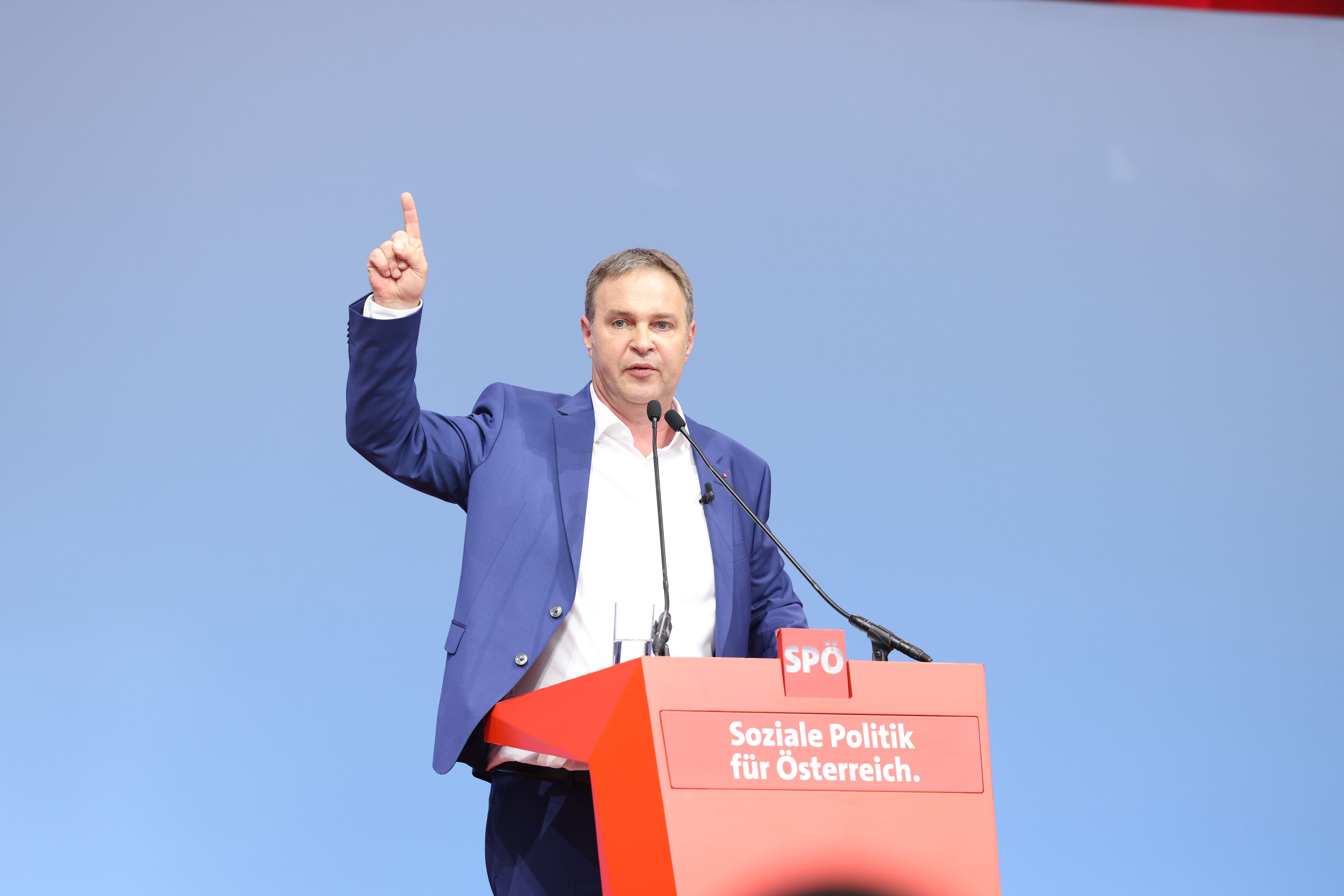 Andi Babler Bei Seiner Rede Am SPÖ-Parteitag | Heute.at