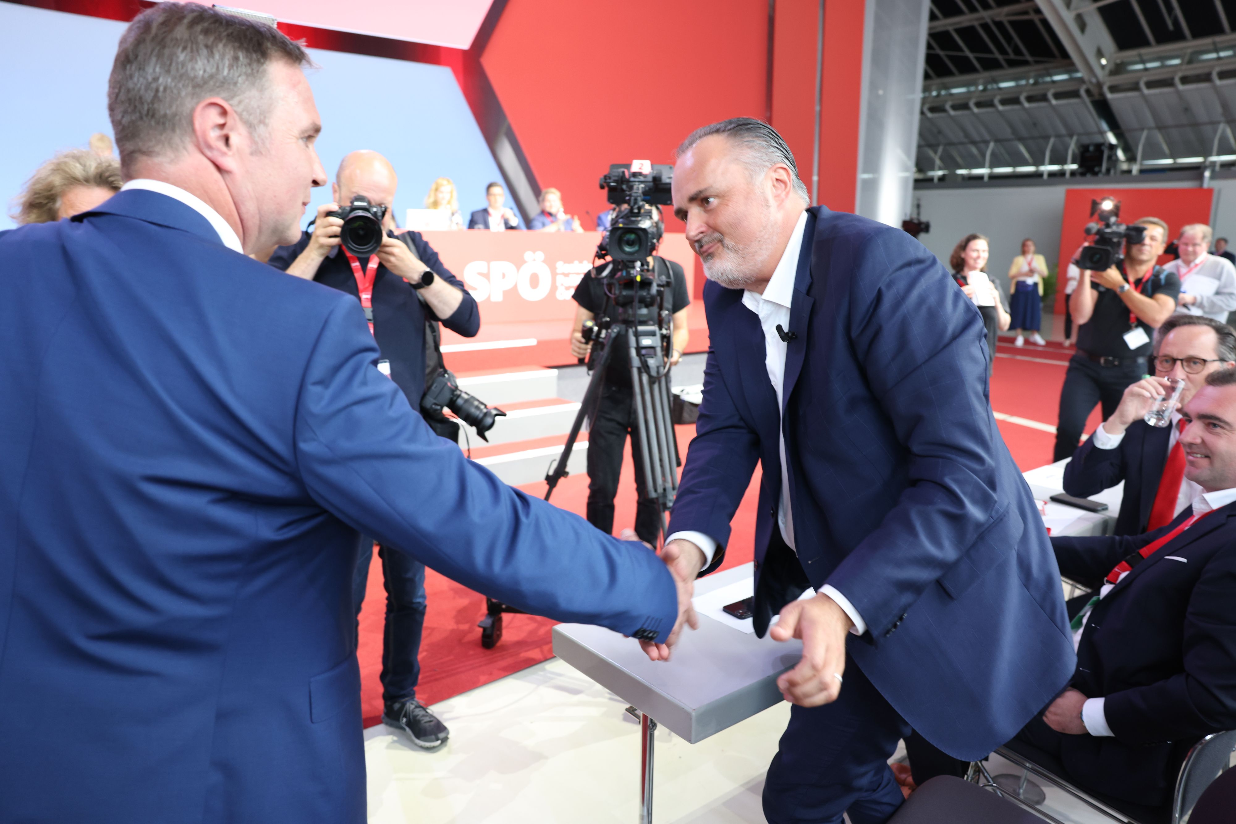 Andi Babler bei seiner Rede am Parteitag