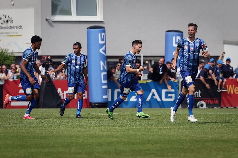 Blau-Weiß Linz ist zurück in der Bundesliga.
