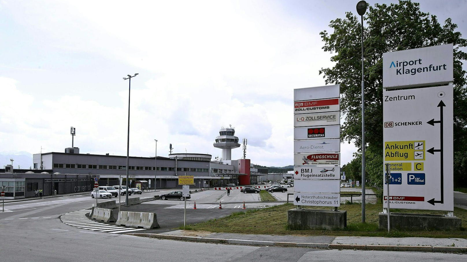 Flughafen Klagenfurt schickt Mitarbeiter in Kurzarbeit