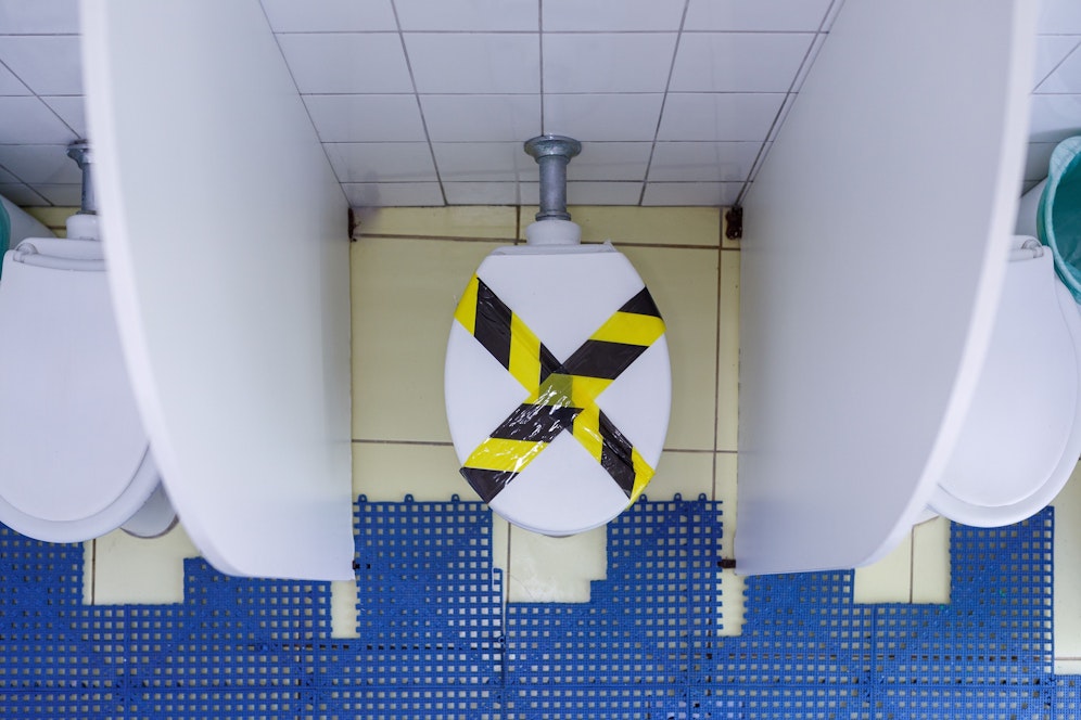 Nach Pfingsten musste die Toilette gesperrt und die Räume trocken gelegt werden.&nbsp;