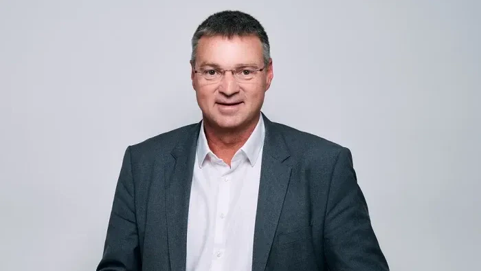 Heute.at - Betrugsverdacht: SPÖ-Mandatar stimmt für Auslieferung