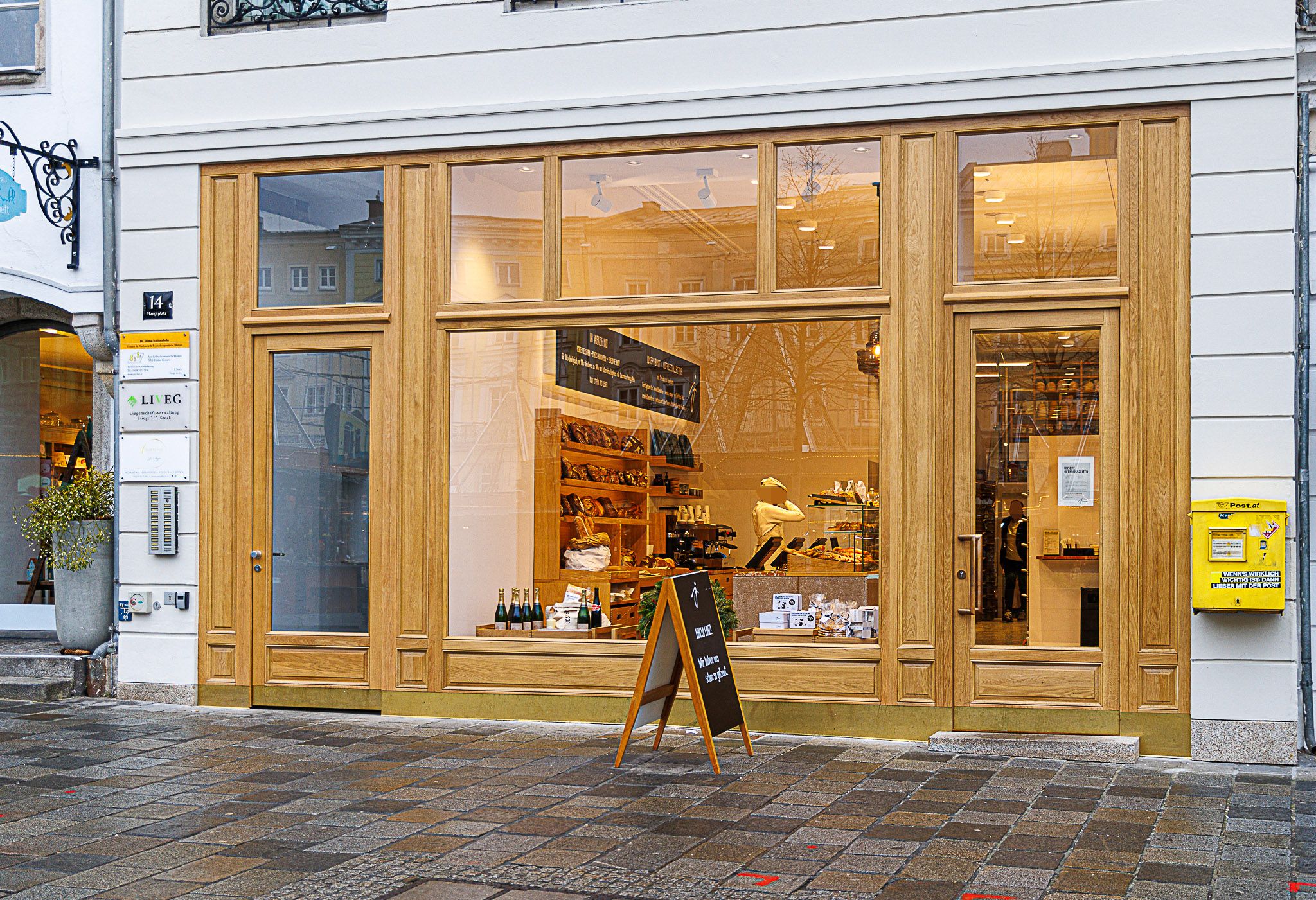 Die Filiale von Joseph Brot am Linzer Hauptplatz hat jetzt sieben Tage die Woche offen.