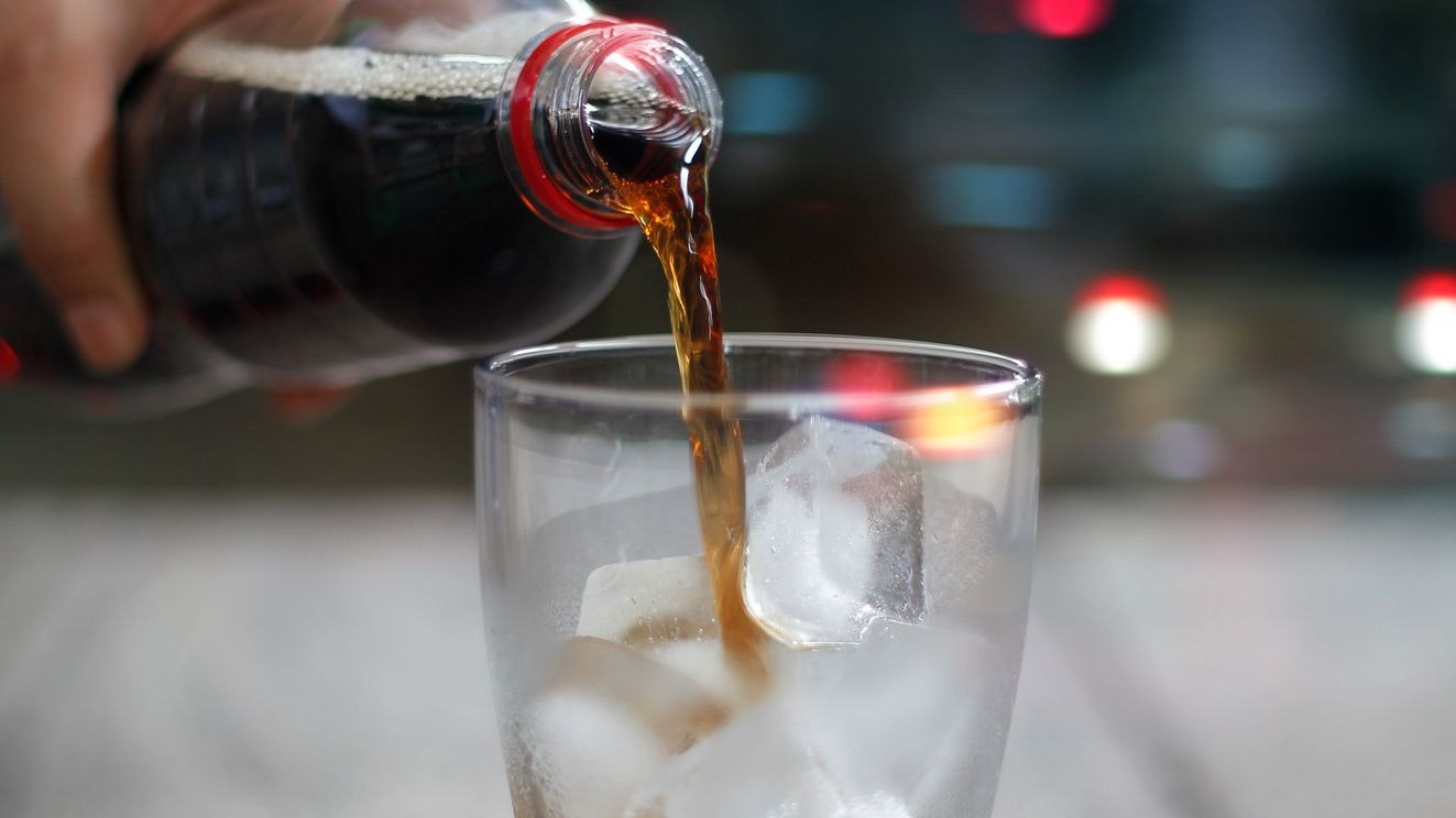 Heute.at - Wenig bekannte Getränkezutat kann Migräne auslösen