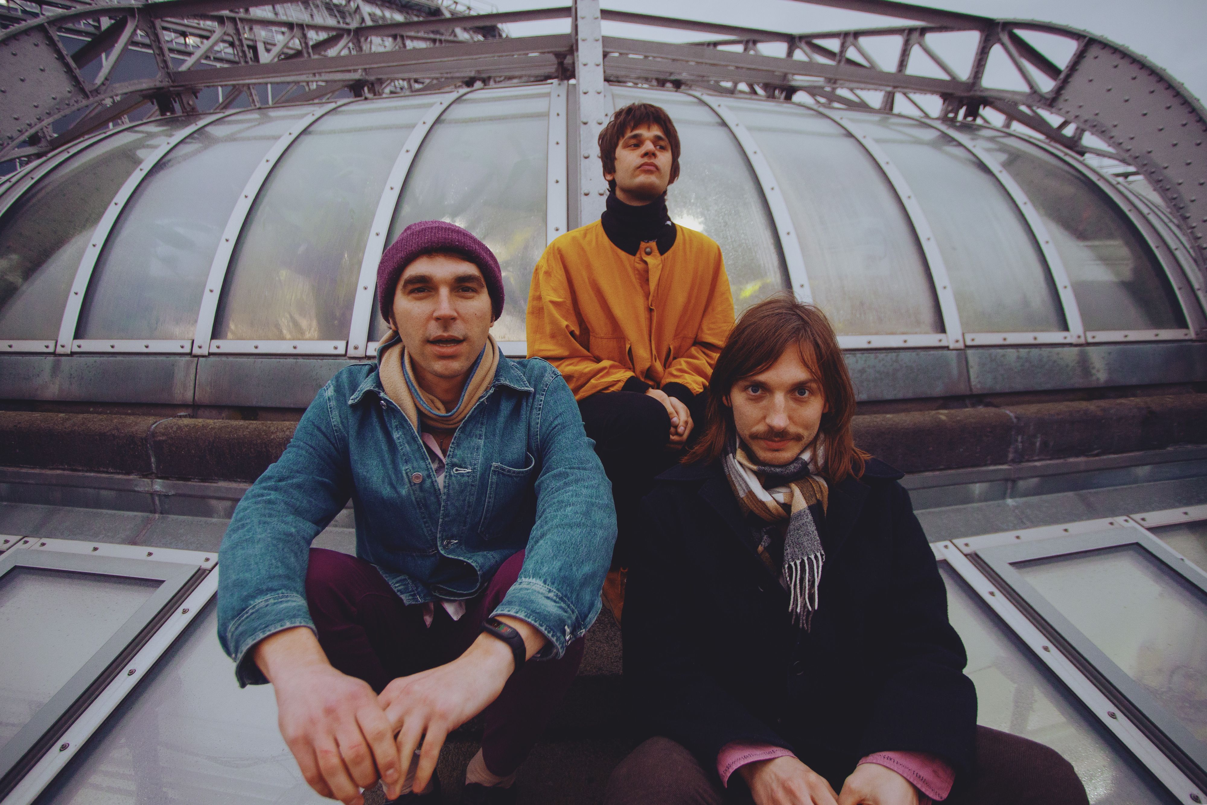 Gut gerockt, besser geholfen: Die ukrainische Band&nbsp;<strong>Love'n'Joy</strong> sammelt seit Kriegsbeginn Geld für Musiker an der Front.