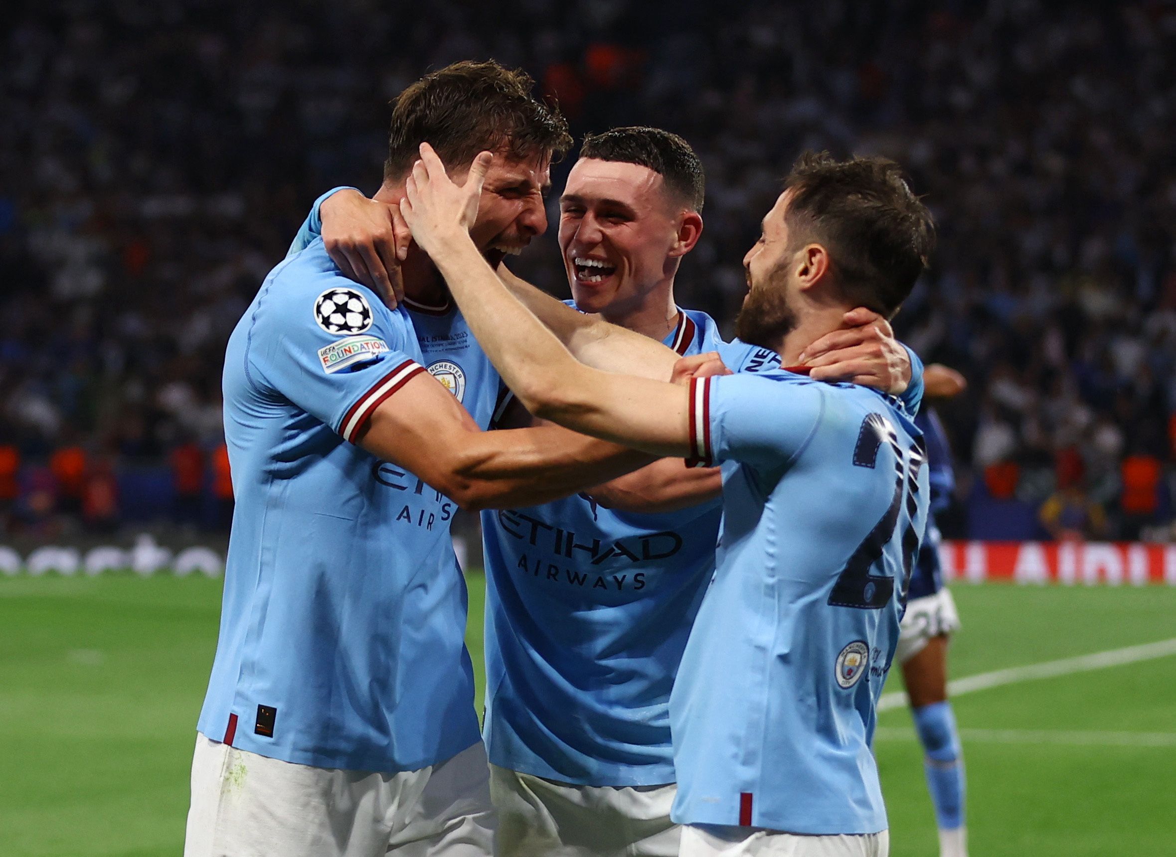 Manchester City gewinnt die Champions League. 