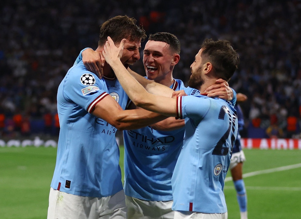 Manchester City gewinnt die Champions League. 