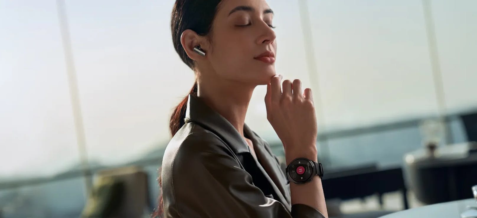 Die neue Smartwatch macht ein proaktives Gesundheitsmanagement zugänglicher und unkomplizierter.