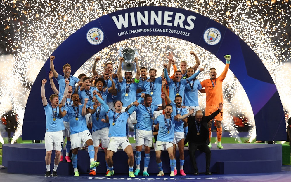 Manchester City gewinnt die Champions League. 