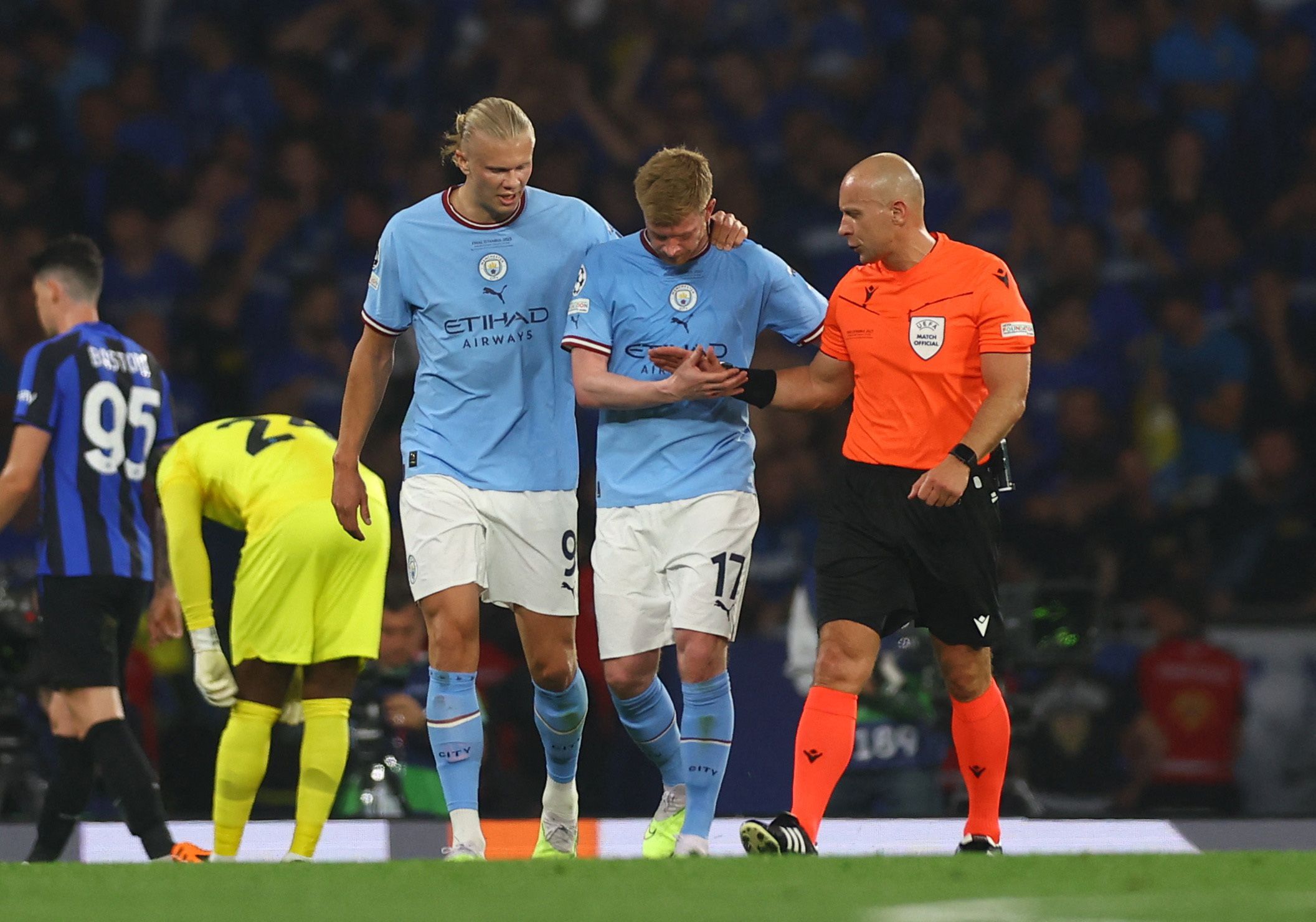 City-Star Kevin de Bruyne musste ausgetauscht werden. 