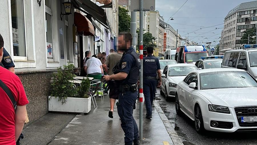 Der Streit zwischen zwei Männern eskalierte in diesem Café.