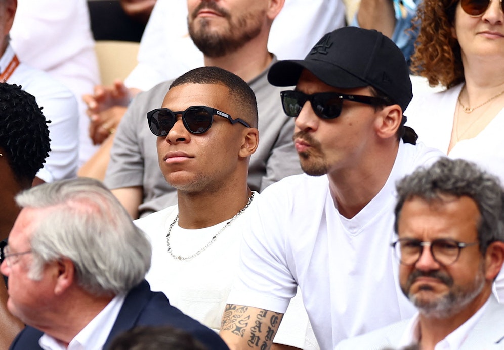 Kylian Mbappe und Zlatan Ibrahimovic beim Tennis-Finale in Paris.&nbsp;