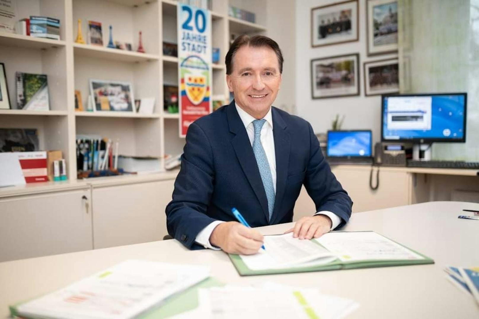 Alexander Vojta, Bürgermeister von Gerasdorf, übergibt das Amt mit Anfang 2024.