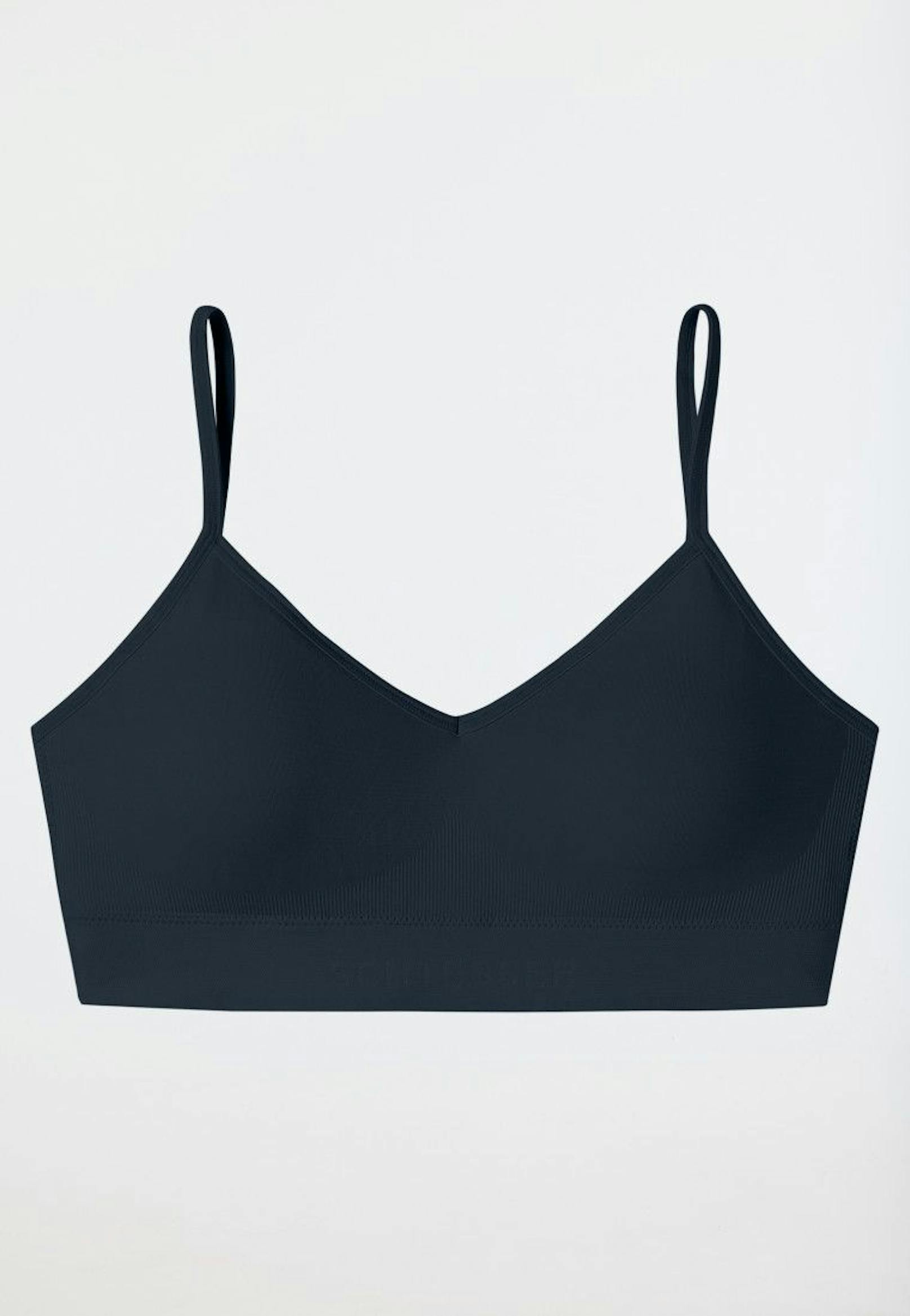 Frauen mit einer größeren Oberweite haben es meist schwer einen guten BH zu finden. Ein Bustier mit einem Unterbrustban und breiten Trägern sorgt dafür, dass du dich immer sicher fühlst.