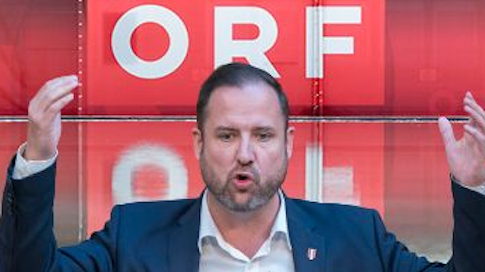 "Regierung anwinseln": Wüster Streit um FPÖ-Mann im ORF