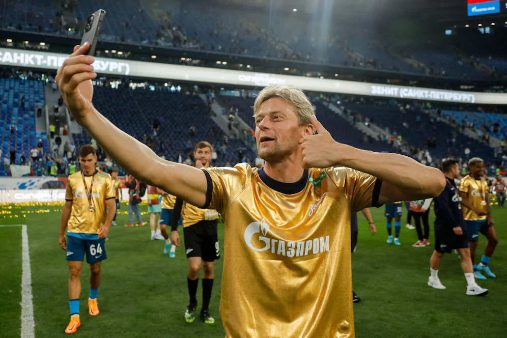 Ukraine-Rekordspieler Timoschtschuk im Gazprom-Dress von St. Petersburg.