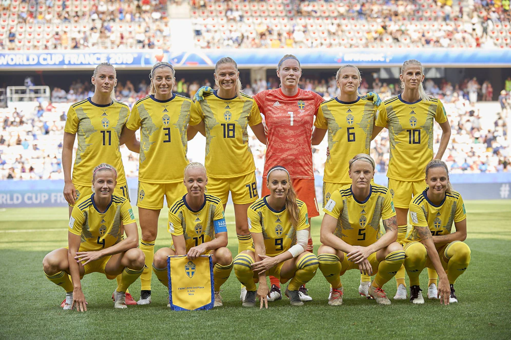 Schwedens Fußball-Damen mussten sich entblößen