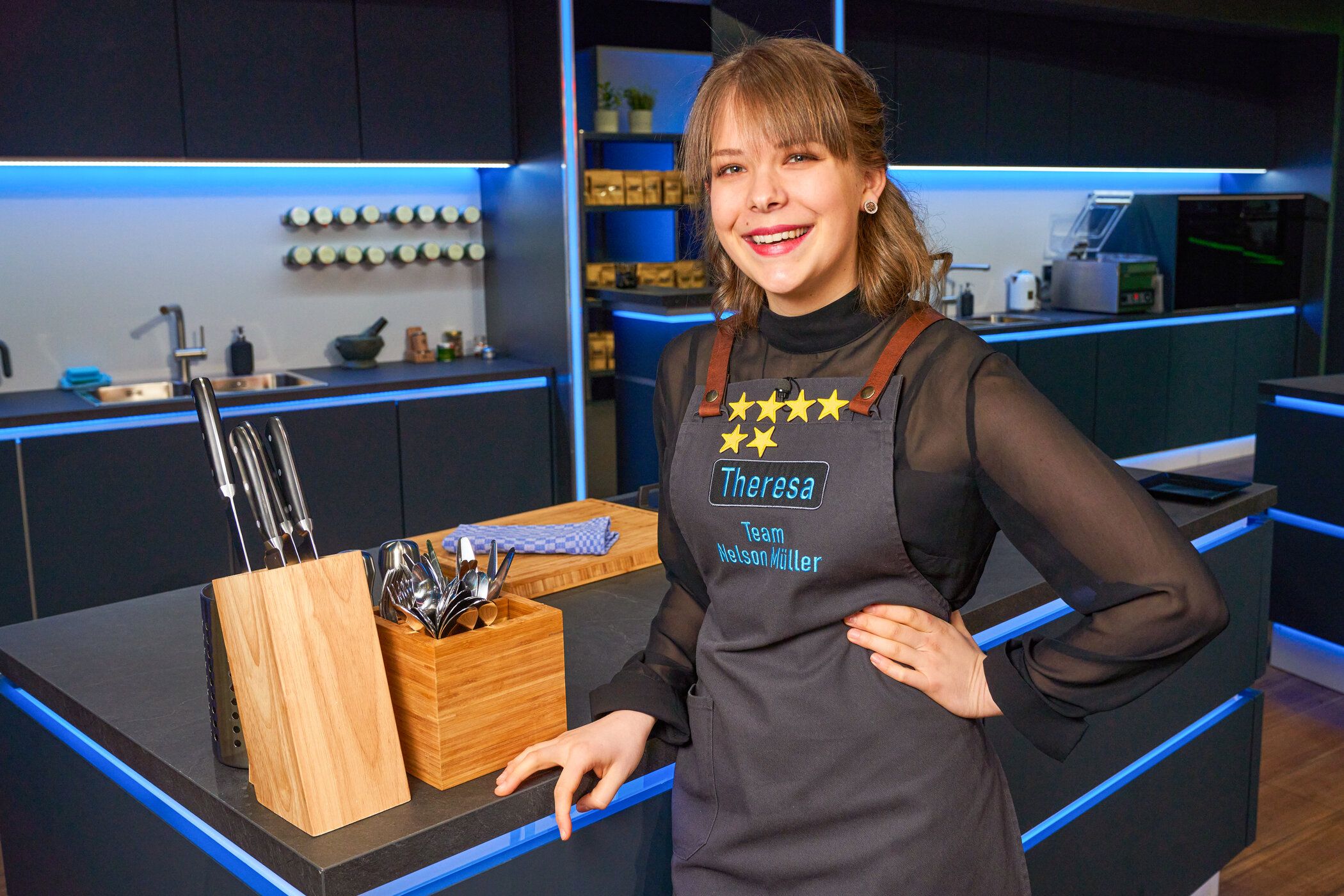 Titel: The Taste; Staffel: 11; Folge: 7; Person: Theresa; Copyright: SAT.1/Jens Hartmann; Fotograf: Jens Hartmann; Bildredakteur: Laura Stephan; Dateiname: 2742548.jpg; Rechtehinweis: Dieses Bild darf bis eine Woche nach Ausstrahlung honorarfrei fuer redaktionelle Zwecke und nur im Rahmen der Programmankuendigung verwendet werden. Spaetere Veroeffentlichungen sind nur nach Ruecksprache und ausdruecklicher Genehmigung der Seven.One Entertainment Group GmbH moeglich. Nicht fuer EPG! Verwendung nur mit vollstaendigem Copyrightvermerk. Das Foto darf nicht veraendert, bearbeitet und nur im Ganzen verwendet werden. Es darf nicht archiviert werden. Es darf nicht an Dritte weitergeleitet werden. Aneinanderreihung/Zusammenlegung/Kopplung von Bildern zum Zweck der Erstellung von Slide-Shows o.ä. nicht gestattet; Verbindung/Einfügen/Anfügen von Werbung nicht gestattet.  Bei Fragen: foto@seven.one Voraussetzung fuer die Verwendung dieser Programmdaten ist die Zustimmung zu den Allgemeinen Geschaeftsbedingungen der Presselounges der Sender der Seven.One Entertainment Group GmbH. 