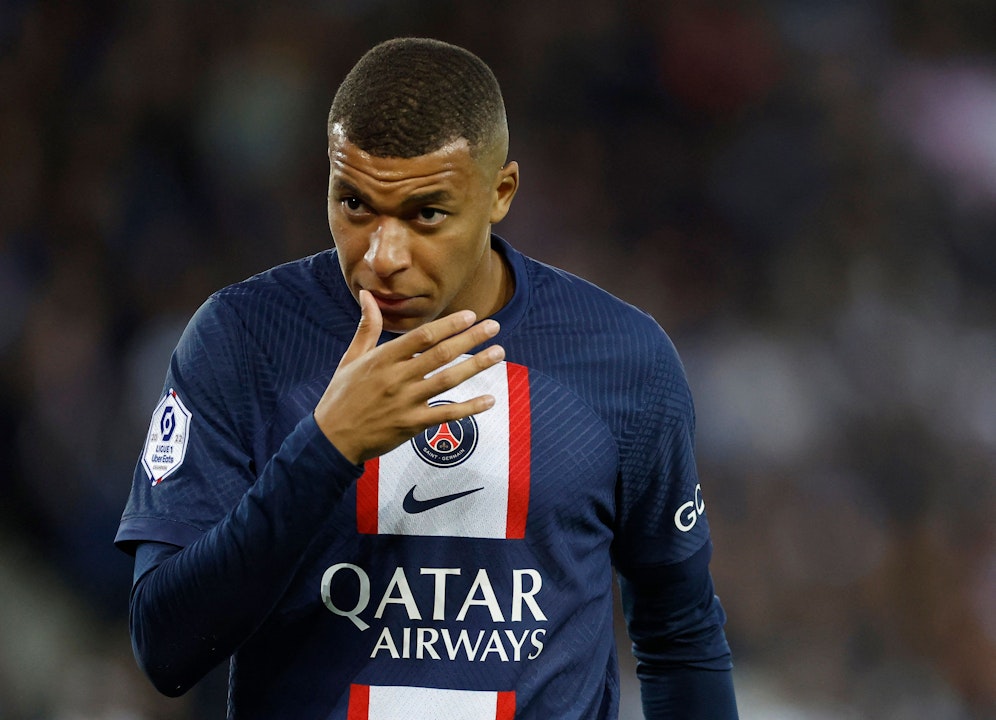 Star-Stürmer Kylian Mbappe hat angekündigt, seinen Vertrag nicht zu verlängern. 