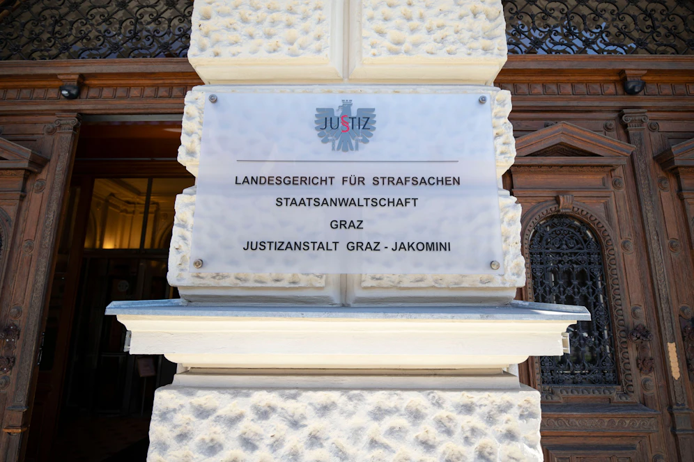 Im Gebäude des Landesgerichts für Strafsachen befindet sich auch die Justizanstalt Graz-Jakomini.