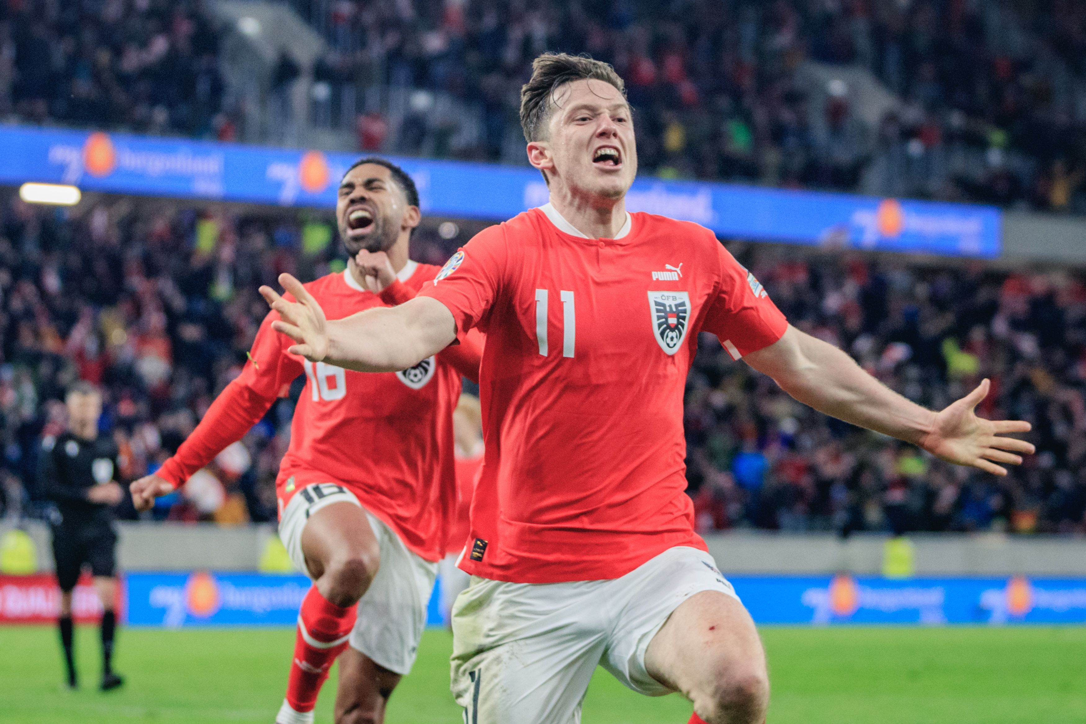 Michi Gregoritsch und Co. wollen zu einem neuen Lied jubeln.