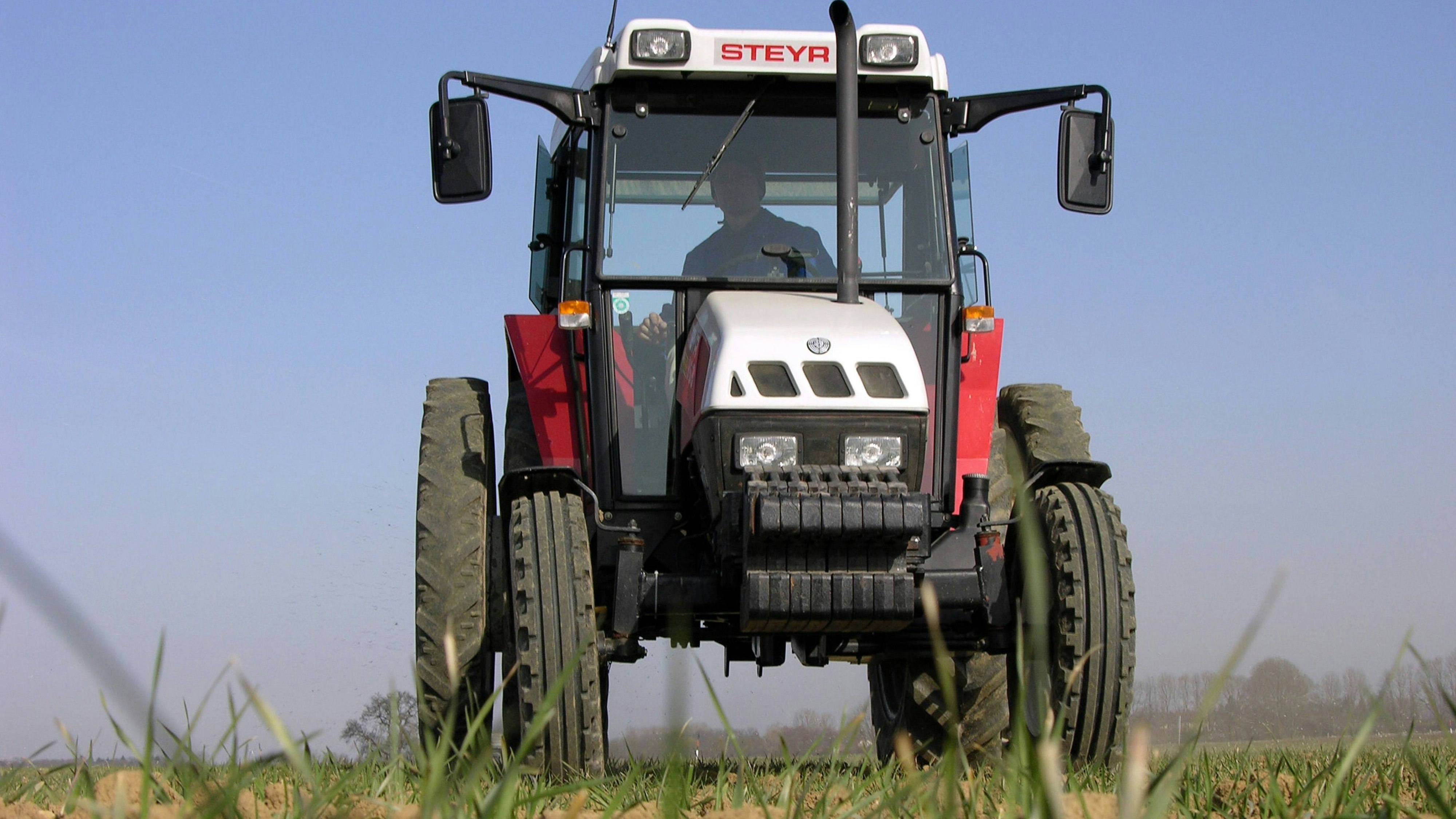 Steyr-Landwirtschaftstraktor