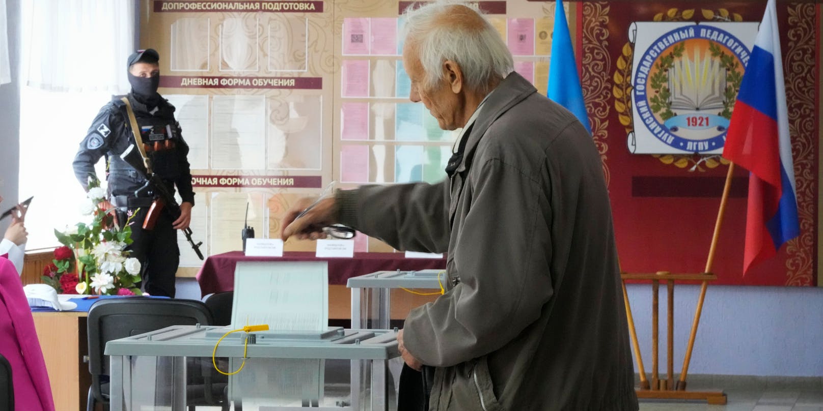 Im vergangenen Jahr wurde in den besetzten Gebieten eine Abstimmung über ein Referendum über die Zugehörigkeit zu Russland abgehalten.