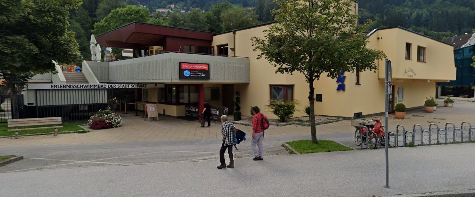 Der 36-Jährige wurde über Anordnung der Staatsanwaltschaft Innsbruck in die Justizanstalt eingeliefert.