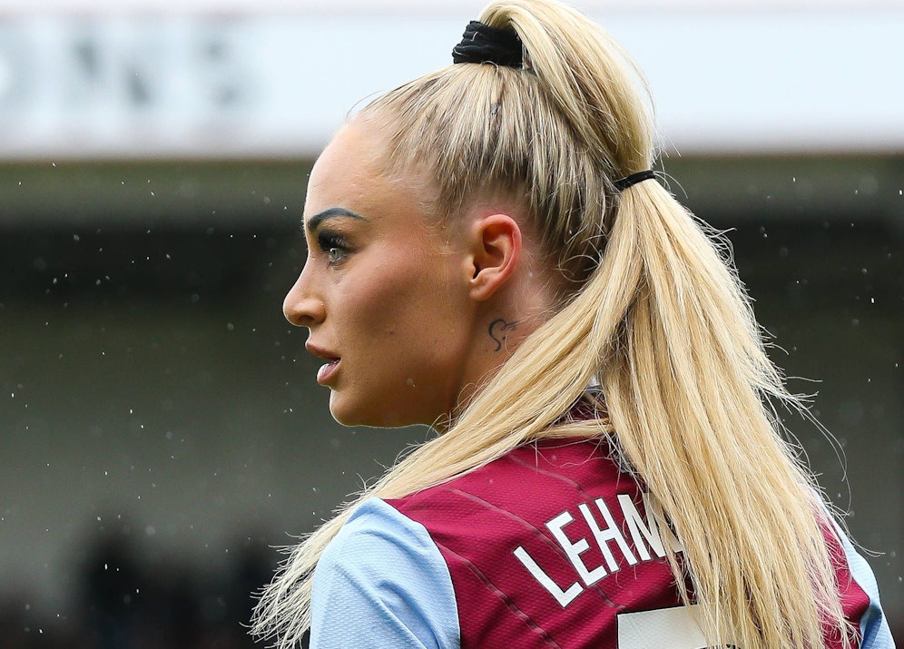 Schweiz-Spielerin Alisha Lehmann versäumte die ersten Trainingstage. 