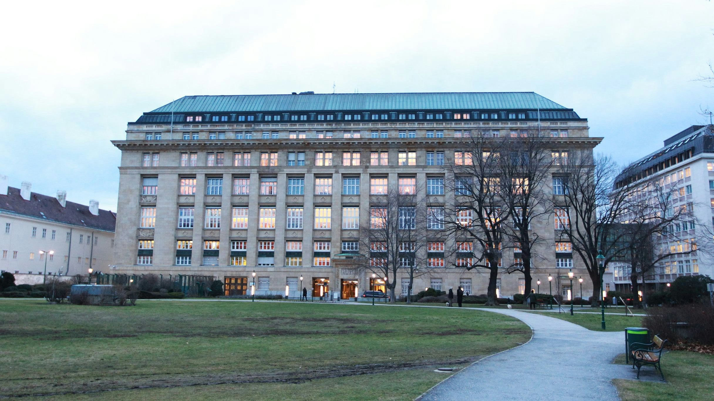 Die Österreichische Nationalbank rechnet im nächsten Jahr wieder mit schweren Verlusten.