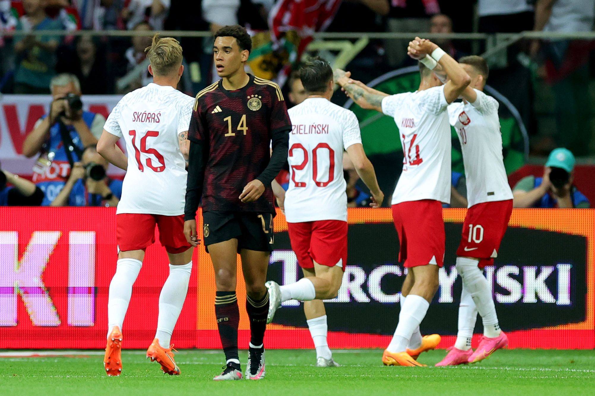 Polen jubelt, Deutschland ist ratlos